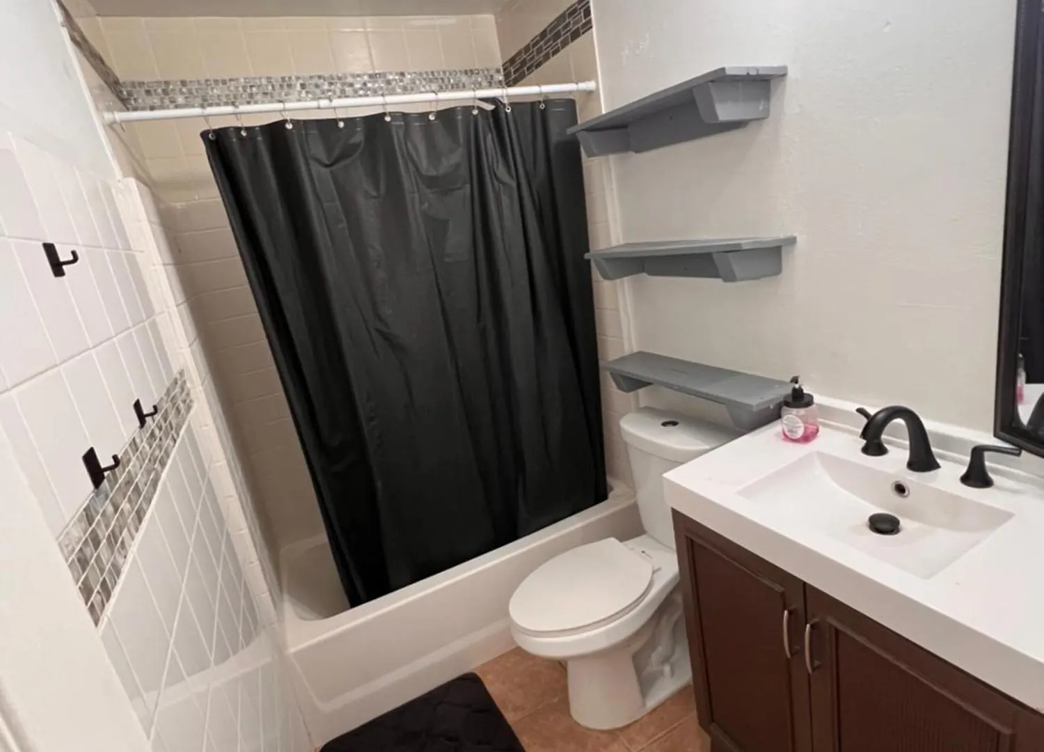 Secluded Downtown 3 Bedroom Home Phoenix